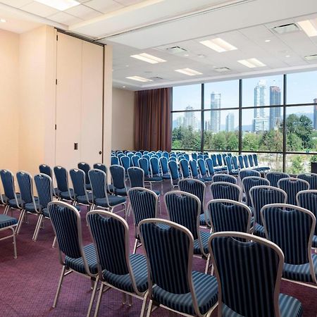 Delta Hotels By Marriott Burnaby Conference Centre Екстер'єр фото
