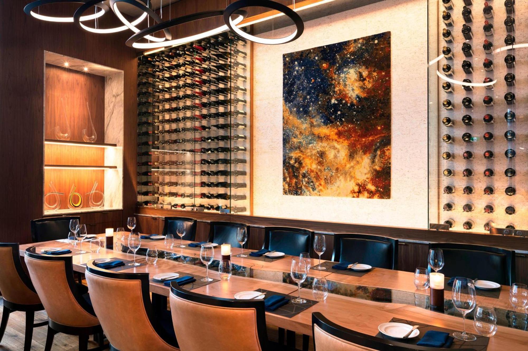Delta Hotels By Marriott Burnaby Conference Centre Екстер'єр фото